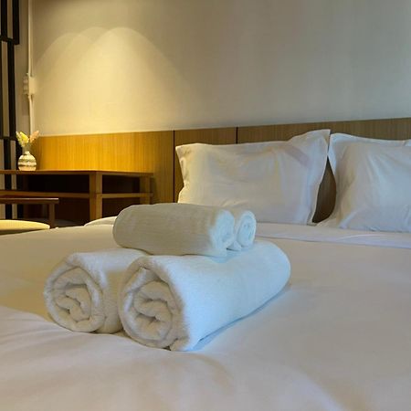 The Corner มุมม่วน คาเฟ่ แอนด์ โฮสเทล Mummuan Hostel Τσιάνγκ Μάι Εξωτερικό φωτογραφία